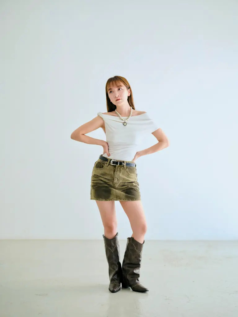 Washed denim mini skirt